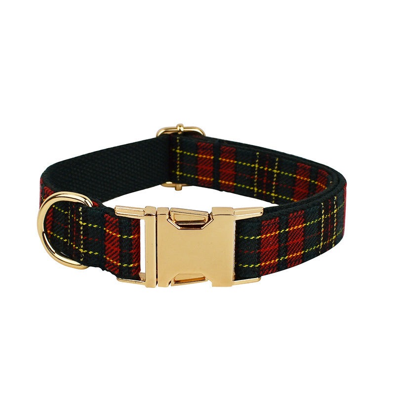 Premium Weihnachtset „Festive Charm“ – Leine, Geschirr & Fliege im eleganten Feiertagslook