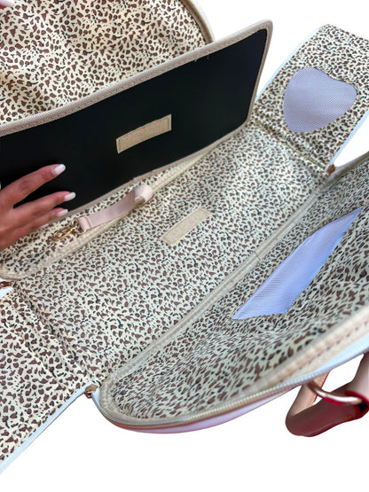 Hundetasche „City Chic“ – Stilvoll unterwegs mit deinem Liebling